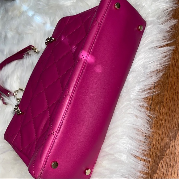 Kate Spade ♠️ New York, Quilted Leather Satchel! - Picture 5 of 12